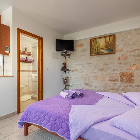 Apartments Basarinka Porec Exterior photo